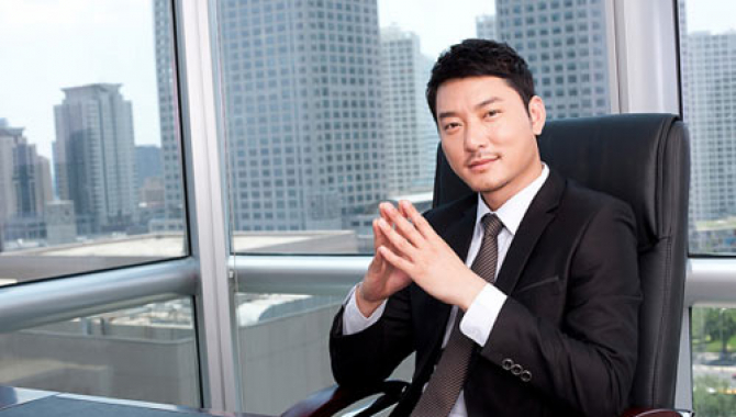 tuong-nguoi-dan-ong-thanh-dat tuong-nguoi-dan-ong-thanh-dat